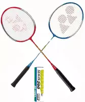 Yonex recreatieve badmintonset - 2 GR-020 badmintonrackets met 6 Mavis 200 outdoor shuttles