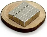 100 Vierkante neodymium magneetjes - 5 x 5 x 3 mm - neodymium magneet - koelkast - whiteboard