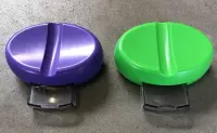 Magneet met lade en spelden