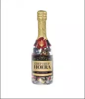 Champagnefles - Hiep hiep hoera - Gevuld met een verpakte toffeemix - In cadeauverpakking met gekleurd lint