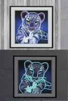 Dielay - Diamond Painting Pakket - Glow in the Dark - Tijger Welp - 26x26 cm - Complete Set - Volledige Bedekking - Ronde Steentjes