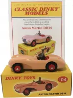 Aston Martin DB3S with driving figure 1:43