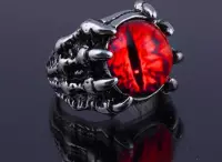 Gothic Klauw-ring met rode Drakenoog  / verstelbaar / Unisex /  Halloween