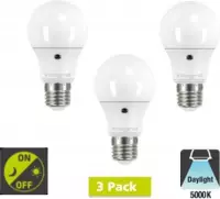 3 Pack - E27 Day/Night Auto Sensor LED Lamp, 5000K, 8,5W, 840 Lumen, non dimmable