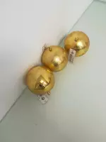 Kerstballen - divers opdruk - 3 stuks -goud met glans -met ronde vormen