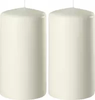 2x Ivoorwitte cilinderkaarsen/stompkaarsen 6 x 8 cm 27 branduren - Geurloze kaarsen ivoorwit - Woondecoraties