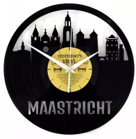 Skyline Maastricht - Klok gemaakt van vinyl - langspeelplaat - LP klok - Met geschenkverpakking