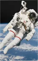Bruce McCandless first spacewalk (ruimtevaart) - Foto op Forex - 80 x 120 cm