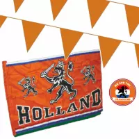 Ek oranje straat/ huis versiering pakket met oa 1x Mega Holland spandoek, 200 m oranje vlaggenlijnen - Oranje versiering buiten