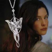 Lord of the Rings: Arwen Evenstar Pendant Costume Replica