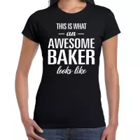 Awesome Baker / geweldige bakker cadeau t-shirt zwart - dames -  banketbakker kado / verjaardag / beroep cadeau shirt M