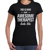 Awesome Therapist / geweldige therapeut cadeau t-shirt zwart - dames -  psycholoog of fysiotherapeut beroepen shirt XS