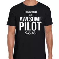 Awesome Pilot / geweldige piloot cadeau t-shirt zwart - heren -  kado / verjaardag / beroep shirt M