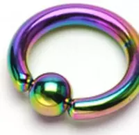Wenkbrauw piercing titanium ringetje regenboog kleuren 1.2x12