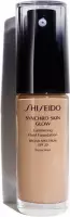 Shiseido Synchro Skin Glow Luminizing Fluid Foundation - R4 Rose - 30 ml - Foundation