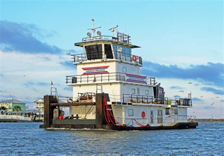 Exploring the American Commercial Barge Line: A Comprehensive Guide
