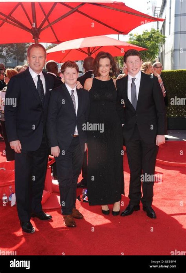 Dylan John Burke Height, Weight, Net Worth, Age, Birthday, Wikipedia, Who, Instagram, Biography