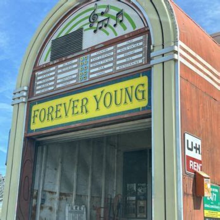 Forever Young Records Grand Prairie: The Heartbeat of Local Music