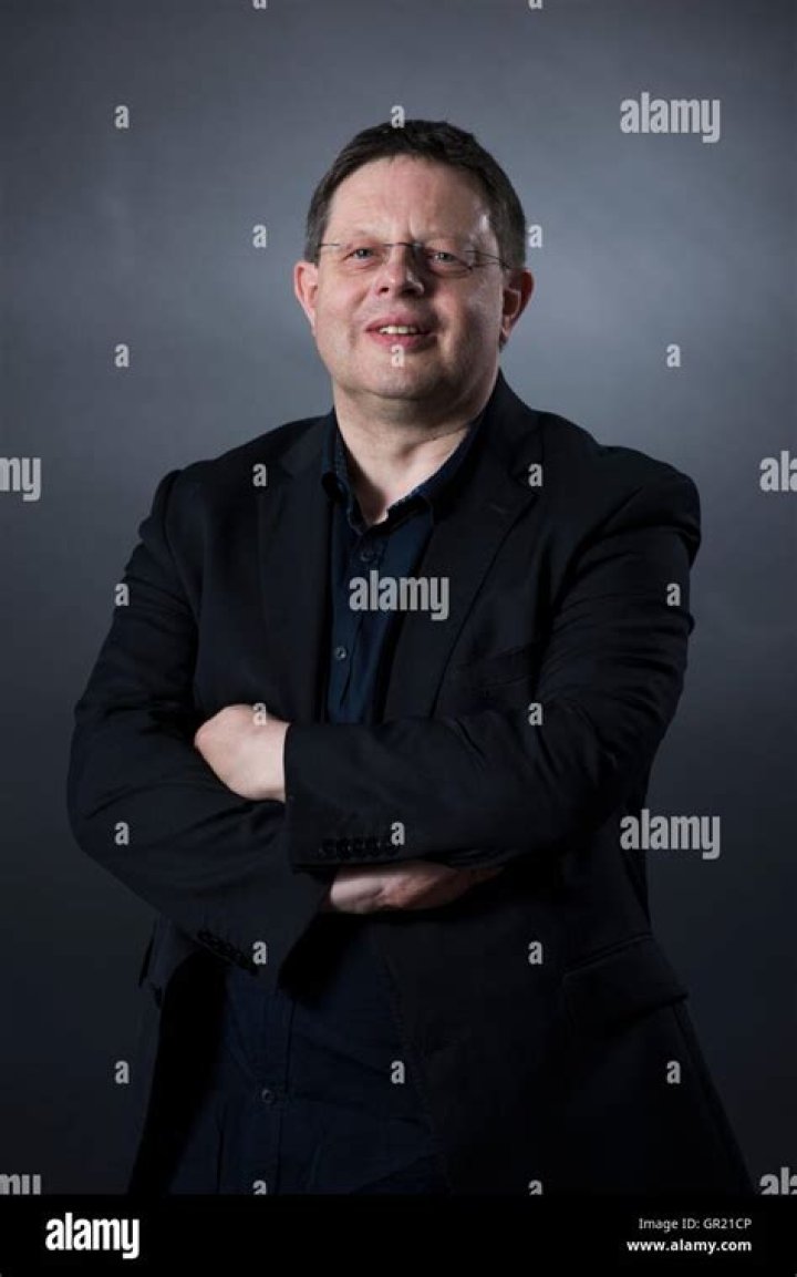 Iain Watson Wife Age, Wiki, Bio: 10 Facts On BBC Political Correspondent