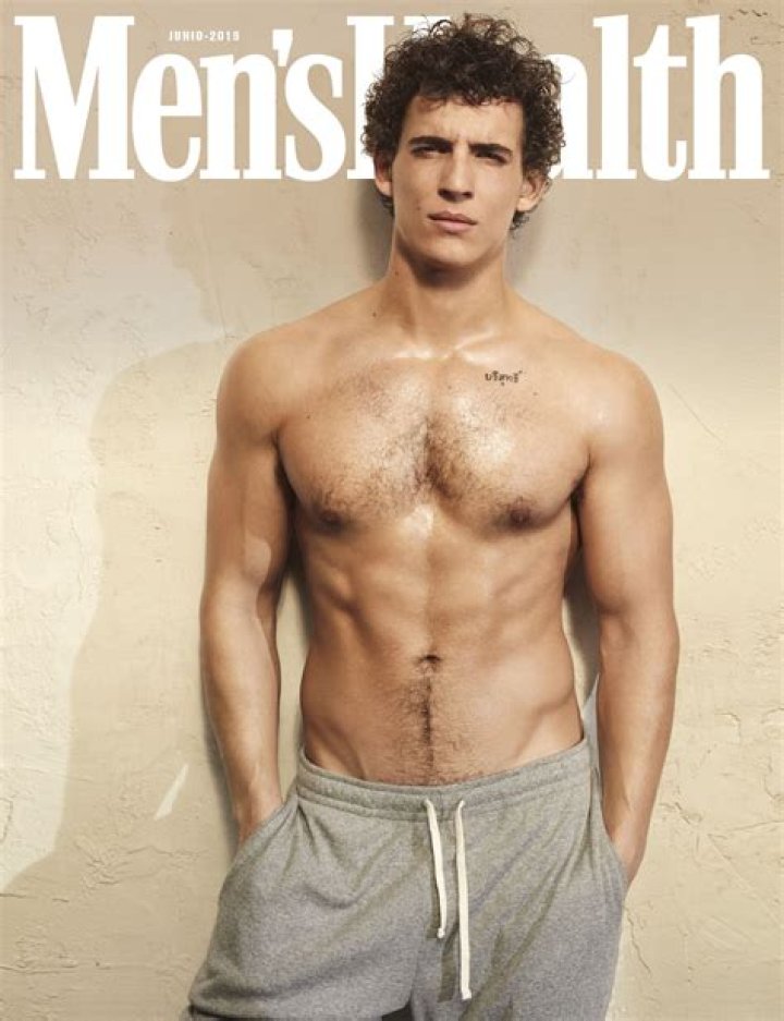 Miguel Herr&aacute;n Height: Everything You Need to Know About the Talented Spanish Actor