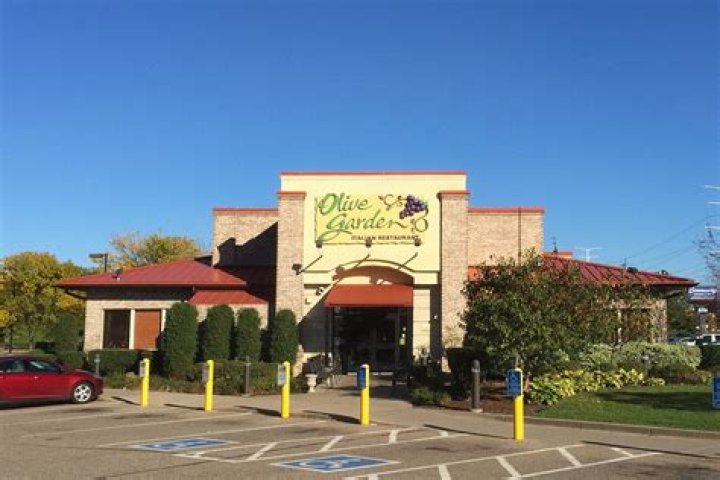 Discovering Olive Garden in Roseville, MN: A Culinary Journey