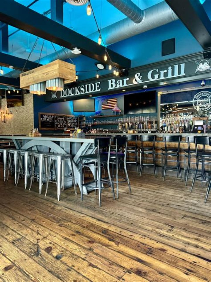 The Dockside Bar & Grill: A Culinary Haven by the Water