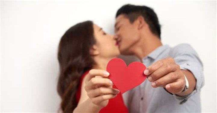 What is an Australian Kiss? A Fun Exploration of This Unique Term