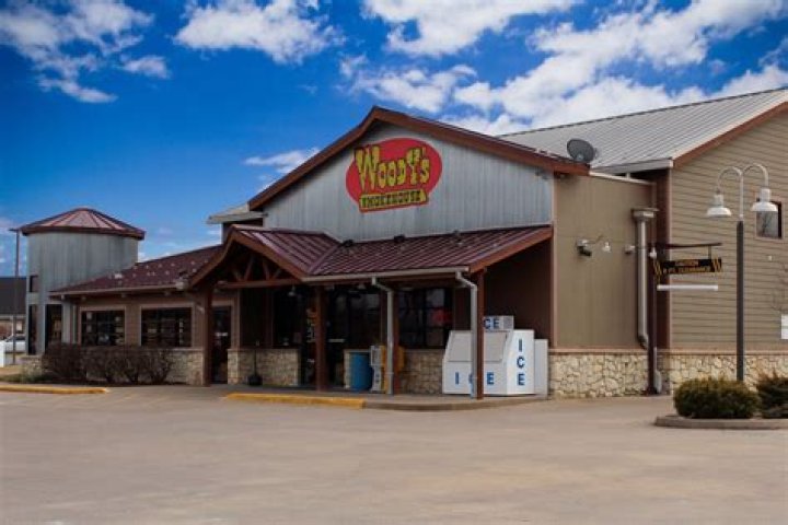 Woody's Smokehouse: A Culinary Gem in Centerville, Texas