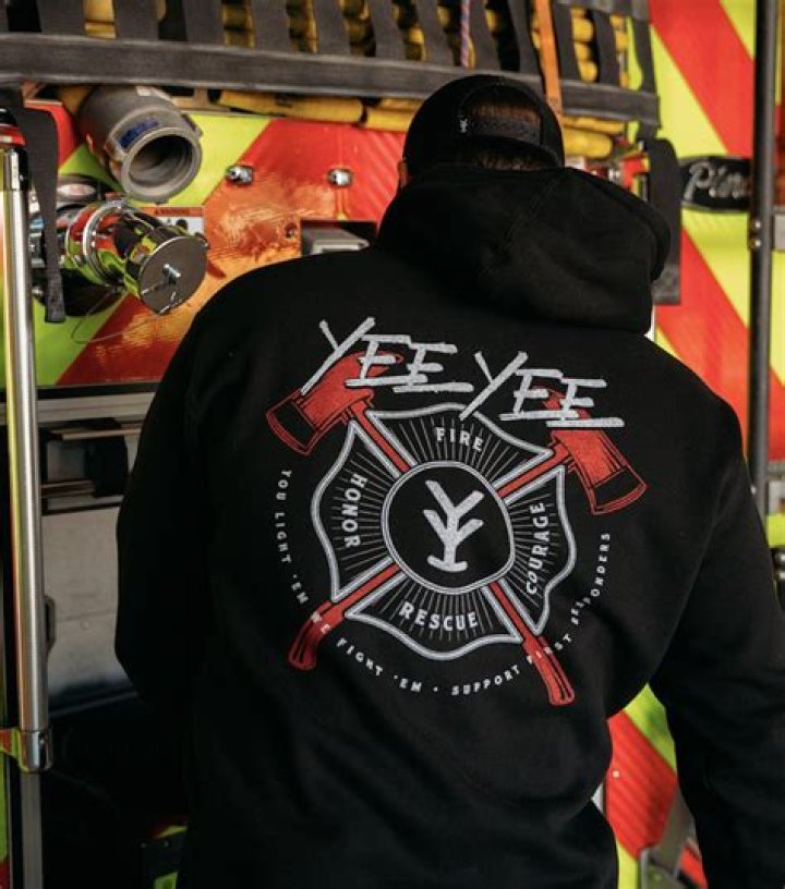 Exploring Yee Yee Apparel: A Trendy Fashion Statement